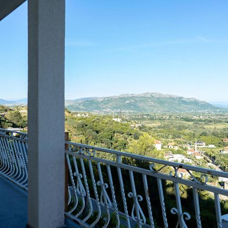 Sunhill Villa Shkodër Buitenkant foto